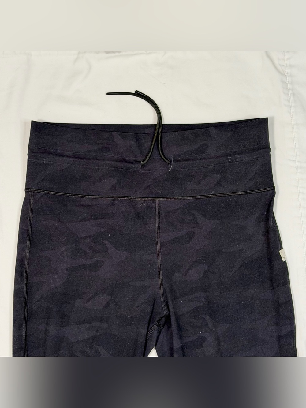 Vuori Leggings size XL - Picture 2 of 5